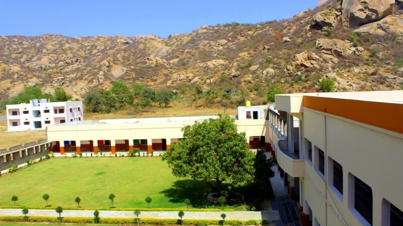 dayananad-paradise-school-abu-road-aerial-view