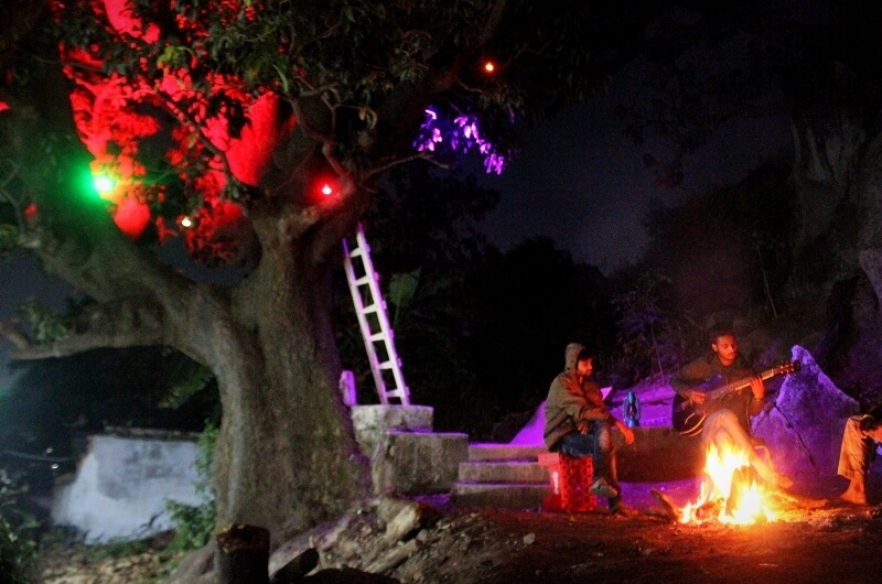 bonfire-in-mount-abu