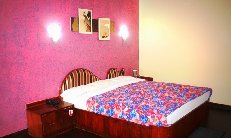 budget-hotel-rooms-mt-abu