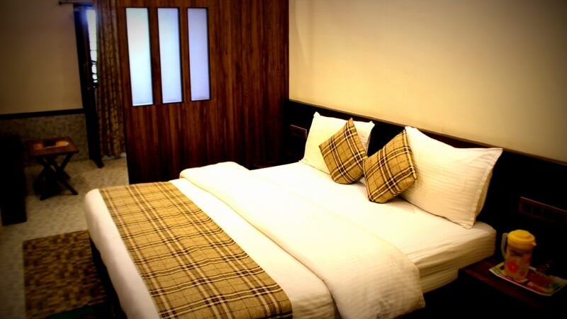 hotel-saraswati-rooms